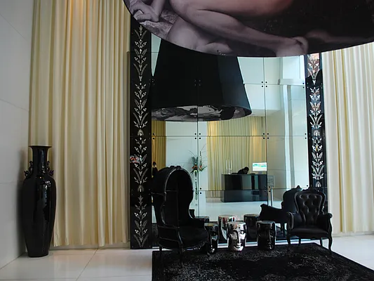 Rented by Sotheby's International Realty | media 48