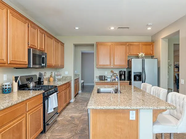 82599 Grant Dr — Photo 1