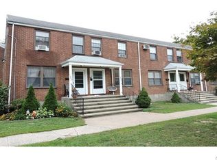257 Pennsylvania Ave, Bridgeport, CT 06610