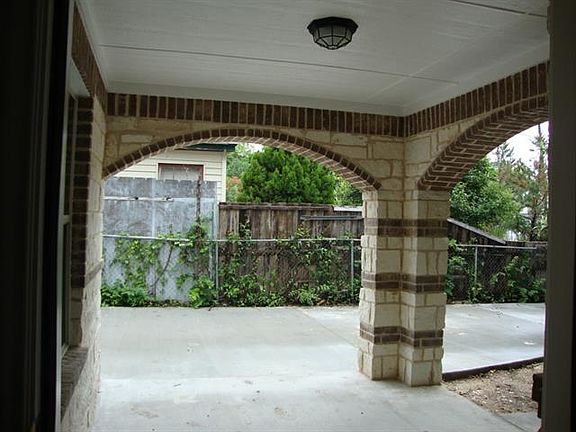 3rd image of 7510 Cortland Ave