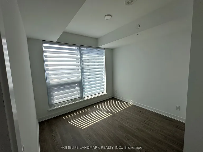 8 Wellesley St W #5602 — Photo 9