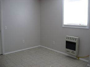 5th image of 517 Old Village Ct