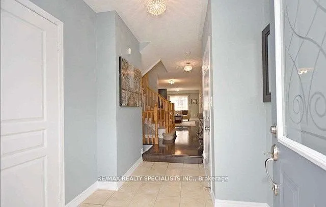 Building Photo - 1307 Brandon Ter