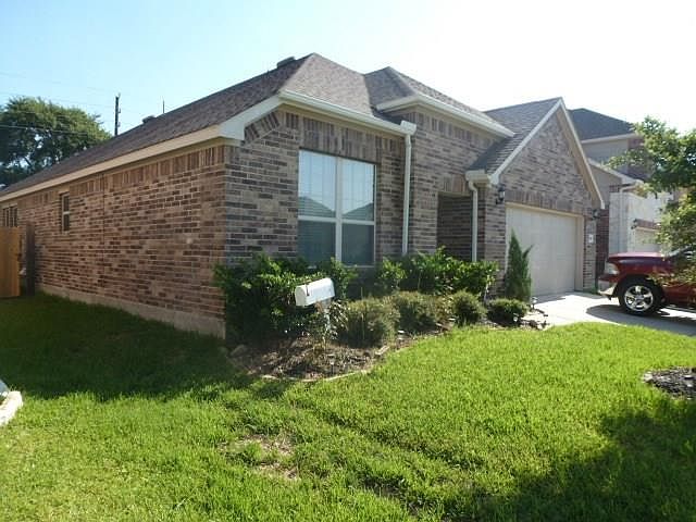 1st image of 19918 Mulberry Pine Ln