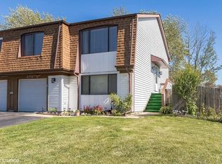 3931 Mallard Ln, Hanover Park, IL