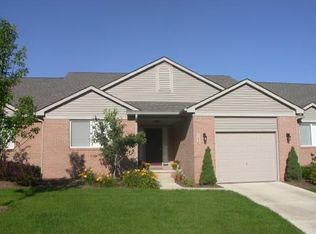 1404 Duncan Dr, Chelsea, MI 48118