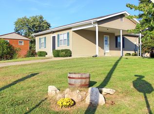 801 Smith St, Perryville, MO 63775