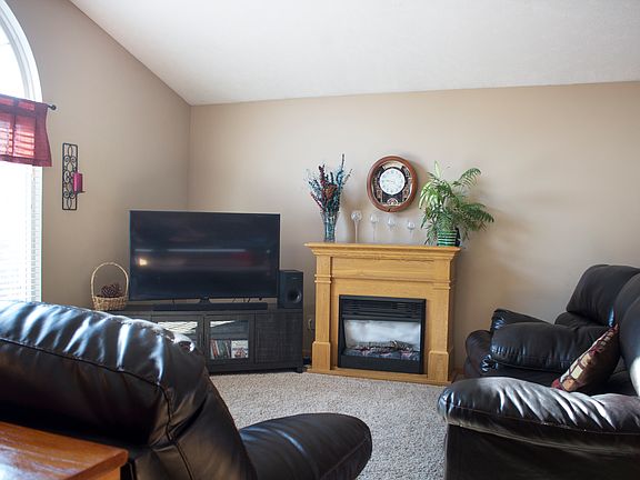 5th image of 1515 104th Ave