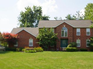 7627 Heatherwood Dr NW, Canal Winchester, OH 43110