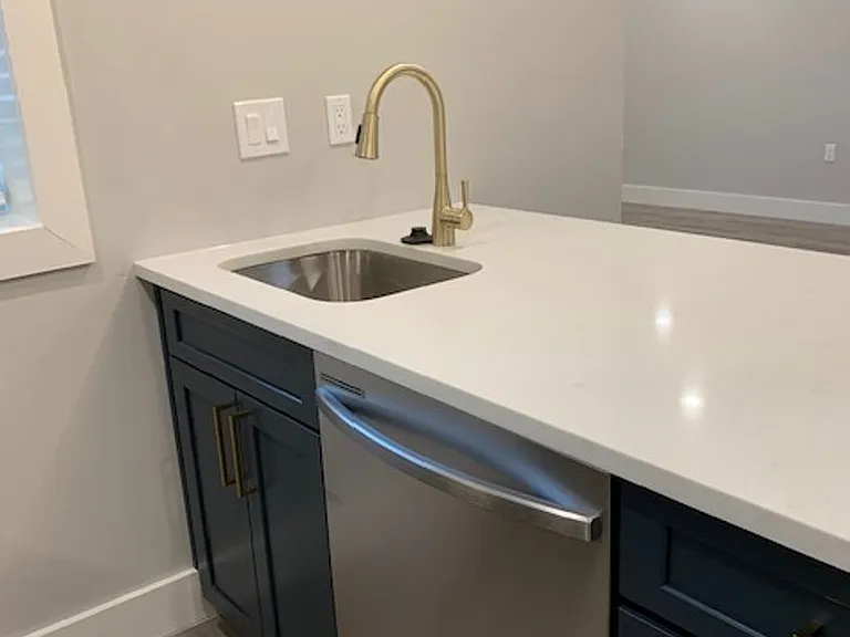 1825 Vernon St NW — Photo 12