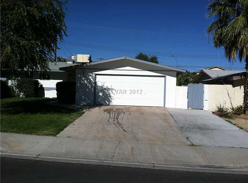 1st image of 5900 Jerry Dr