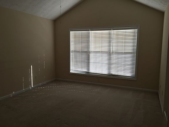 4th image of 2285 Oakland Chase Ct