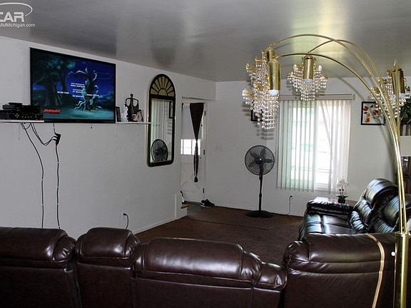 4th image of 1213 Eldorado Dr