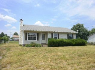 517 Indian Ave, Oak Grove, KY 42262