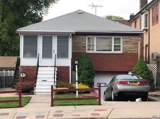 16515 33rd Ave, Flushing, NY 11358