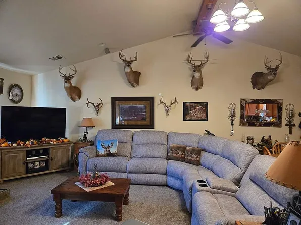 9130 S 4400th Rd, Welch, OK 74369