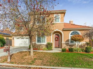 10886 Bernadine Ave, Clovis, CA 93619