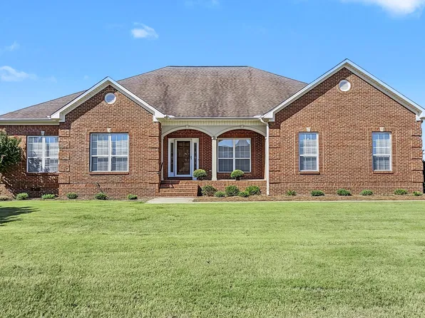 512 Townsend Dr NE, Hanceville, AL 35077