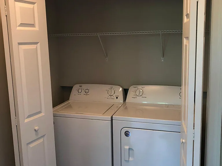 919 Windsor Isle Dr #915 — Photo 13
