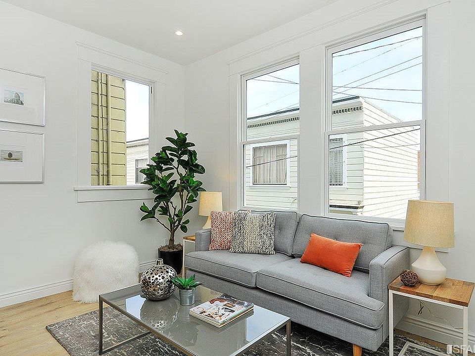 1st image of 15 Wetmore St #19