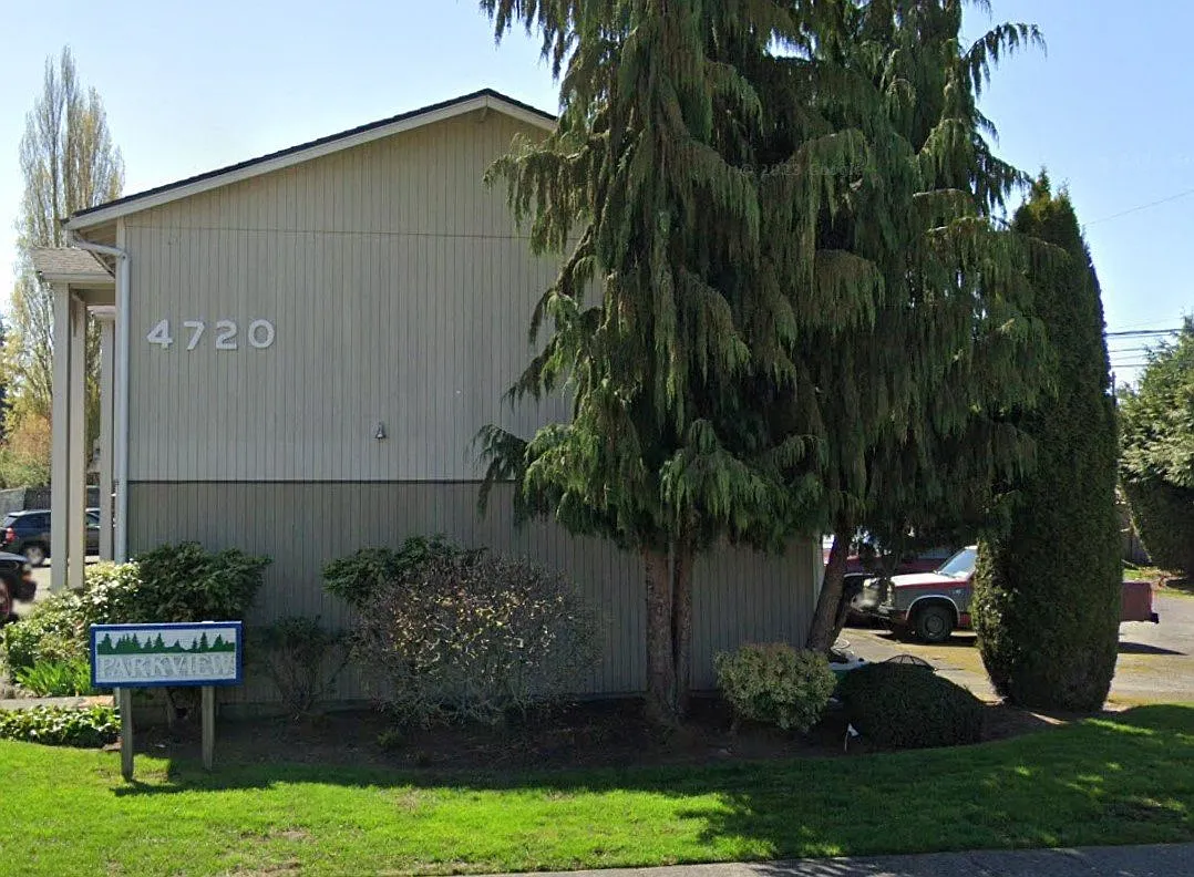 Parkview Apartments — Photo 1
