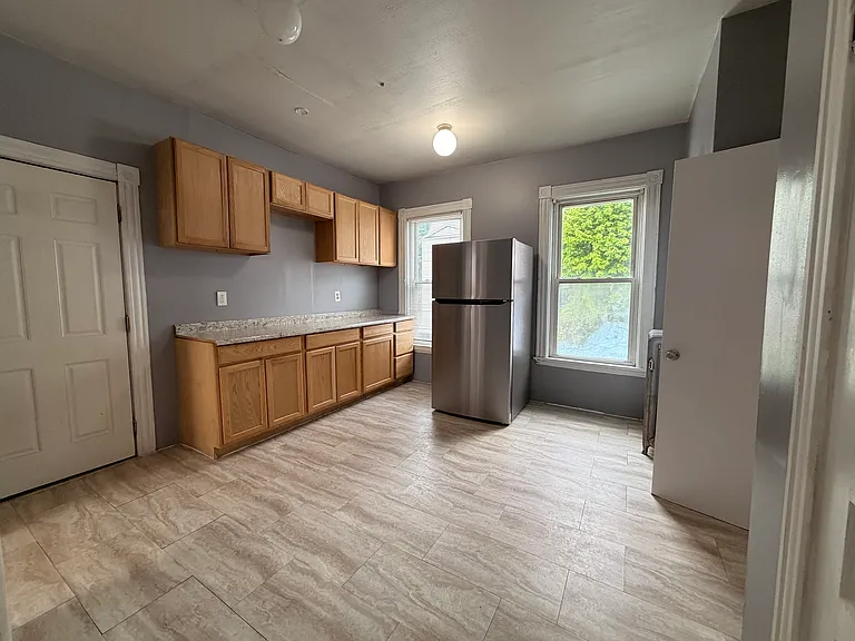 15 Forbes St #2 — Photo 4