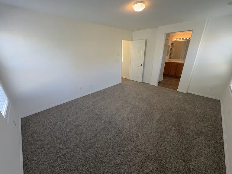 9272 Weeping Water Ave — Photo 12
