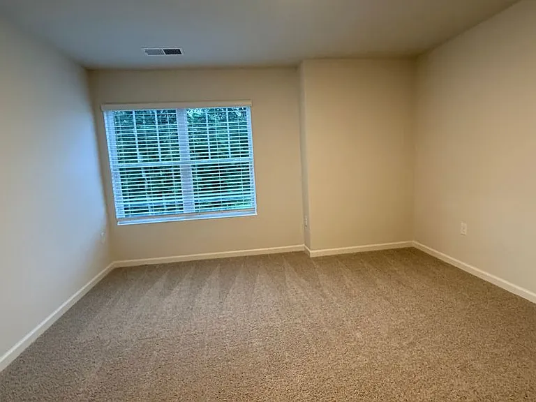112 Glenrise Dr — Photo 18