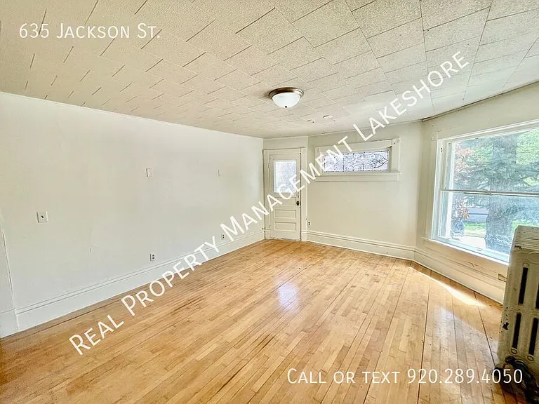635 Jackson St — Photo 12
