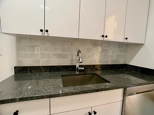 Rented by Building Equity Real Estate LLC | media 12