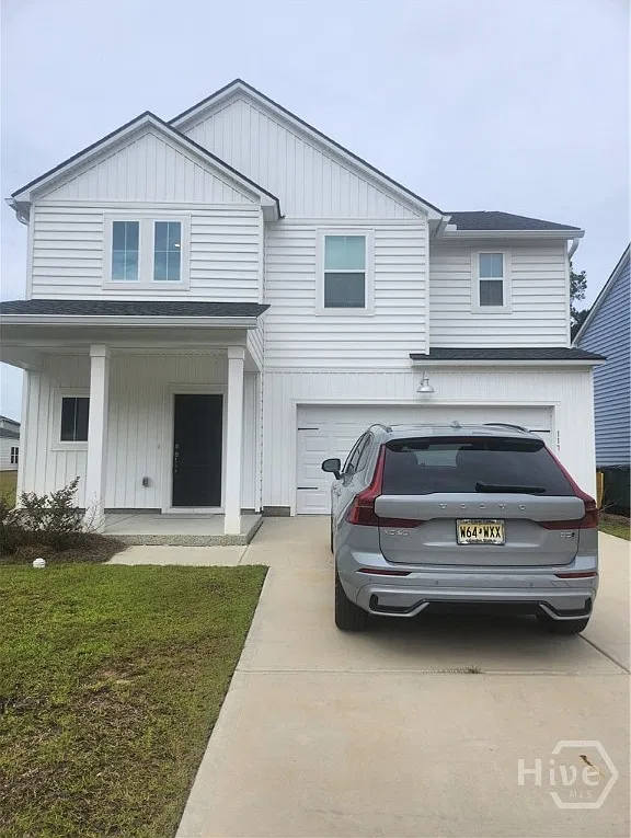5 bed, 3.5 bath, 2407 sqft, $3,300 — Photo 1