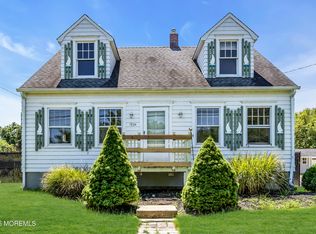 189 Mantoloking Rd, Brick, NJ 08723