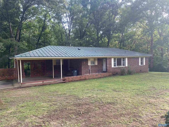 99 County Road 373, Trinity, AL 35673