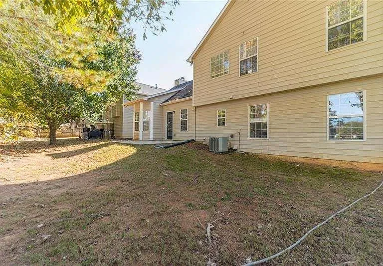 2716 Lake Park Rdg E — Photo 42