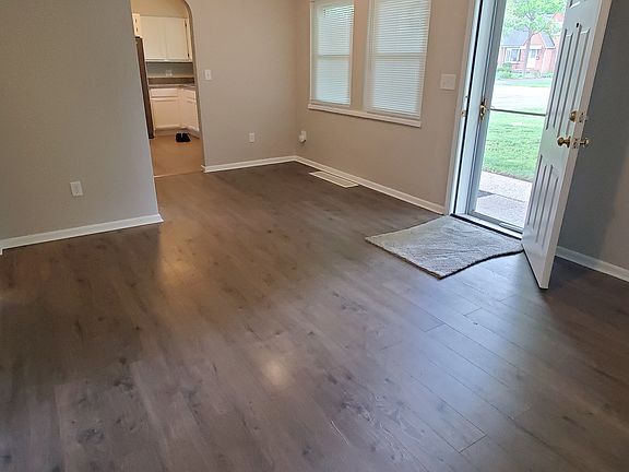 2nd image of 7489 Case Ave