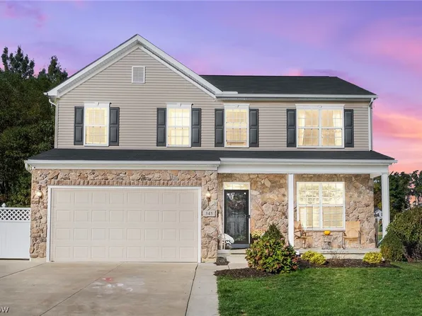 345 Woodside Ln, Tallmadge, OH 44278