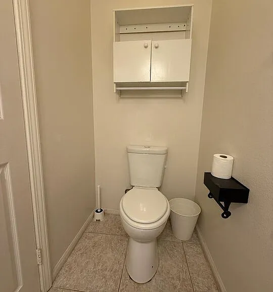719 W Avenue Q10 — Photo 23