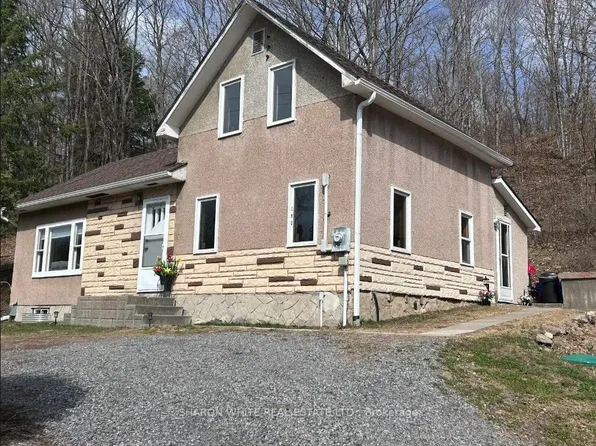 192 Monck St, Bancroft, ON K0L 1C0