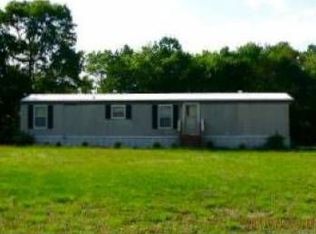 77 Jefferson Dock Rd, Penhook, VA 24137