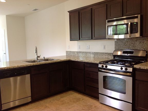 3rd image of 2631 E Foothill Blvd