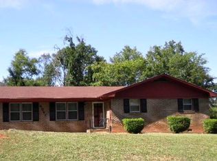 4095 Log Cabin Dr, Macon, GA 31204