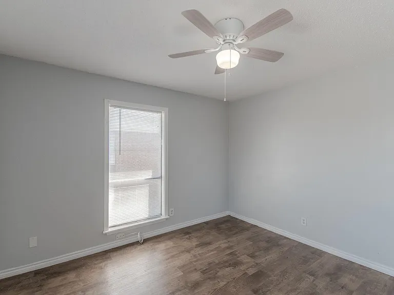 100 Uhland Rd #3 — Photo 22