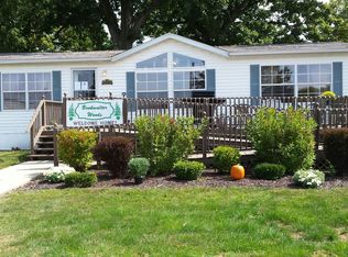 23 Sistek Rd, Gardner, IL 60424