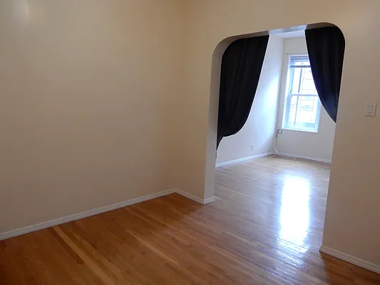 Rented by Douglas Elliman | media 8
