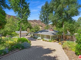 1821 Seminole Dr, Agoura Hills, CA 91301