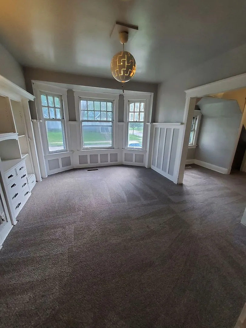2400-2402 W Hadley St. (Duplex) — Photo 1