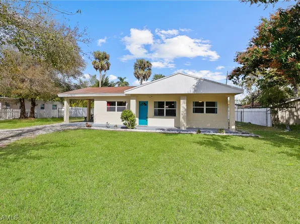 174 Evergreen Rd, North Fort Myers, FL 33903