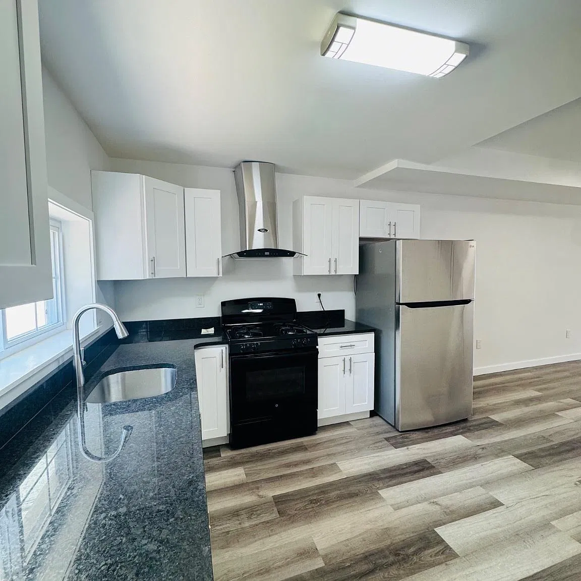 2 bed, 1.0 bath, 1008 sqft, $1,250 — Photo 4