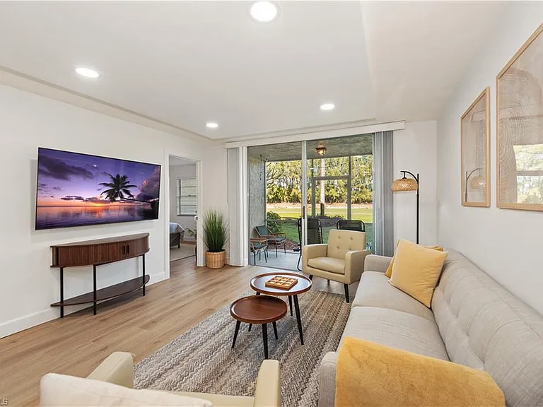501 Forest Lakes Blvd #111 — Photo 3