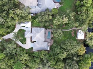 20 Captains Cove Rd, Inglis, FL 34449